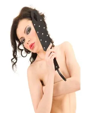 La Blinque La Blinque Fetiş Fantezi  Aksesuar Zımbalı  Kırbaç 20010