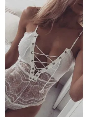 Merry See Merry See Dantel İşlemeli Beyaz Şık Body Gecelik 3221