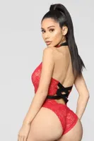 NightLight Boyun ve Bel Kısmı Fiyonklu Babydoll 3209 Kırmızı detay görünüm
