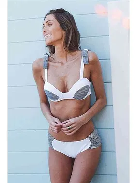Angelsin Angelsin Özel Tasarım Desenli Bikini Takım Beyaz - Alternatif Görünüm