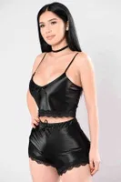 Merry See Saten Dantelli Şortlu Pijama Takım Siyah Siyah görsel 5