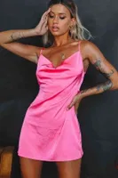 Merry See Saten Yırtmaçlı Kısa Gecelik MS2324-Pembe Pembe farklı açı