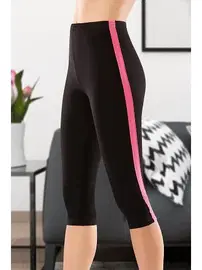 Derya Kurşun Çizgili Kısa Sporcu Kadın Kapri Tayt Derya Kurşun 0535