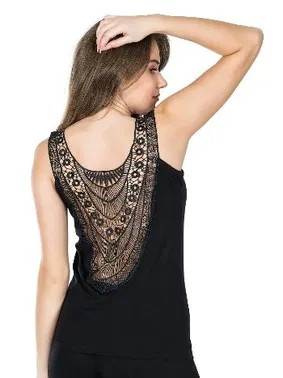 Derya Kurşun Dekolte Güpürlü Kadın Atlet Derya Kurşun 175