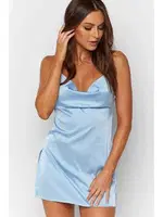 Merry See Saten Yırtmaçlı Kısa Gecelik MS2324-Mavi Mavi görsel 6