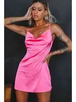 Merry See Saten Yırtmaçlı Kısa Gecelik MS2324-Pembe Pembe farklı açı