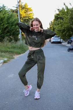 Akbeniz Kapşonlu Kadife Kadın Eşofman Takım Akbeniz 9055