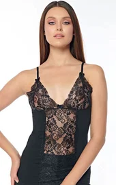 Kolcu Göğüs Dantel İşlemeli Kadın Siyah Atlet KB2581