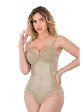 Emay Emay 176 Agraflı Dantelli Push Up Destekli Body