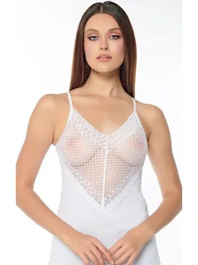 Kolcu Kalp Desen Dantel İşlemeli Askılı Kadın Beyaz Atlet KB2570