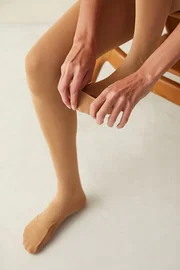 Penti Penti Ten Pratik Burnu Açılabilen Külotlu Çorap