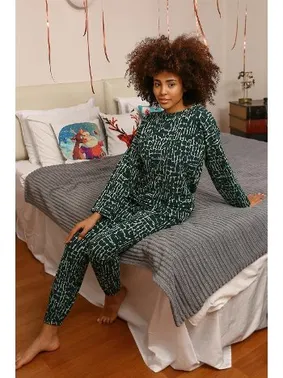 Akbeniz Uzun Kollu Kendinden Desenli 3 İplik Penye Pijama Takım Akbeniz 4181 - Alternatif Görünüm