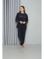 Uzun Kollu Önü Yazılı Welsoft Polar Kadın Pijama Takımı Akbeniz 8517 Lacivert detay görünüm