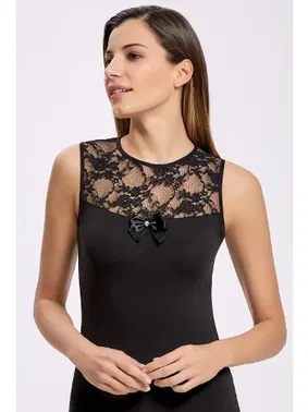 İlke Likrali Siyah Dantelli Kolsuz Biyeli T-shirt İlke 2502