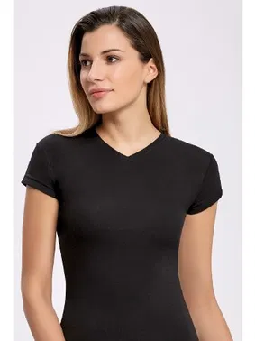 İlke Likralı V Yaka Siyah T-shirt İlke 2263