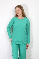 Uzun Kollu Pamuklu Bürümcük Kumaş Pijama Takım Yeşil Akbeniz 4233 Yeşil farklı açı