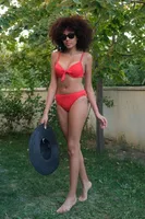 Ayar Askılı Destekli Fiyonklu Kırmızı Kadın Bikini Akbeniz 35008 Kırmızı