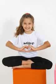 Akbeniz Önü Yazılı Kısa Kollu Beyaz Penye Kız Çocuk Pijama Takım Akbeniz 20432