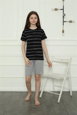 Akbeniz Çizgili Kısa Kollu Kız Çocuk Penye Şortlu Pijama Takım Akbeniz 20405 - Alternatif Görünüm