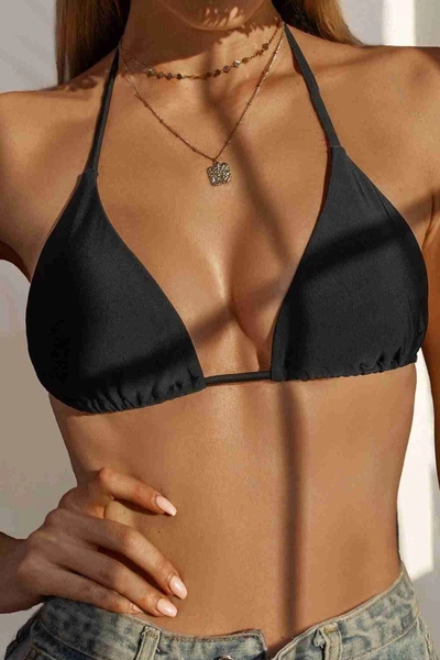 Angelsin Siyah Boyundan Bağlamalı Üçgen Bikini Üstü MS 43759 - Siyah
