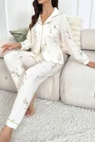 Gömlek Yaka Çiçek Baskılı Cepli Düğmeli Uzun Pijama Takımı Bella Notte 7037 Beyaz detay görünüm