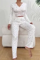 Fiyonklu Uzun Kollu Crop Beyaz Kadın Pijama Takımı Bella Notte 7077 farklı açı
