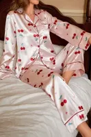 Kiraz Desenli Saten Toz Pembe Pijama Takımı Bella Notte 7065 Pembe detay görünüm