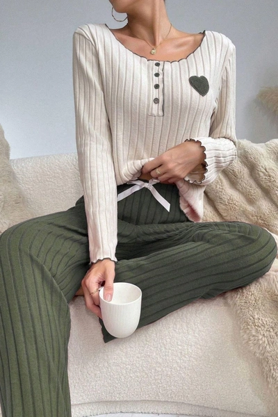 Yeşil Pamuklu Kalp Detaylı Pijama Takımı Bella Notte 7089