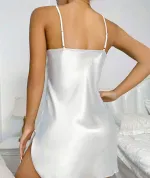 Beyaz Yırtmaçlı Saten Askılı Kadın Gecelik Lily Bianca 454 Beyaz detay görünüm