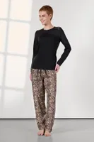 Dantel Omuz Detaylı Leopar Siyah Kadın Pijama Takımı Doreanse 25K4038