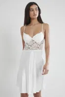 İnce Askılı Kaplı Saten Dantelli Gecelik Sabahlık Takımı Pierre Cardin 4265  Ekru görsel 20
