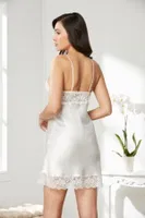 İnce Askılı Saten Kısa Dantelli Kadın Gecelik Pierre Cardin 890  Ekru görsel 13