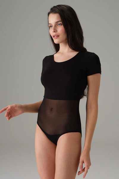 Kadın Tül Detaylı Kısa Kol Siyah Bodysuit Doreanse 12423