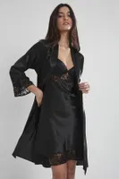 Sırt Dekolteli Kaplı Saten Dantelli Gecelik Sabahlık Takımı Pierre Cardin 4075 Siyah görsel 24