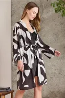 Kuşaklı Çapraz Askılı Saten Emprime Gecelik Sabahlık Takım Pierre Cardin 2420  Siyah görsel 13