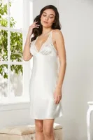 Sırtı Çapraz Askılı Saten Dantelli Kısa Gecelik Pierre Cardin 860 Ekru görsel 25
