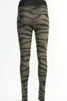 Zebra Desen Yeşil Leggings Tayt Derya Kurşun TRND08 Haki detay görünüm