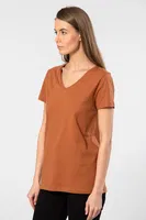 Pamuklu V Yaka Wtshirt Venice Kadın Tshirt Tarçın detay görünüm
