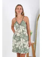 Çiçek Desenli Büyük Beden İp Askılı Pamuklu Gecelik Akbeniz 98515 Yeşil farklı açı