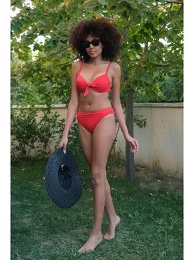 Akbeniz Ayar Askılı Destekli Fiyonklu Kırmızı Kadın Bikini Akbeniz 35008