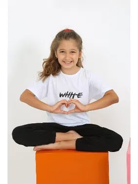 Akbeniz Önü Yazılı Kısa Kollu Beyaz Penye Kız Çocuk Pijama Takım Akbeniz 20432