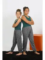 Sıfır Kollu Penye Kız Çocuk Pijama Takım Akbeniz 20433 Zümrüt Yeşili farklı açı