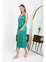 Yandan Yırtmaçlı Uzun Saten Gecelik Akbeniz 7410 Zümrüt Yeşili detay görünüm