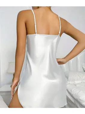 Lily Bianca Beyaz Yırtmaçlı Saten Askılı Kadın Gecelik Lily Bianca 454 - Alternatif Görünüm