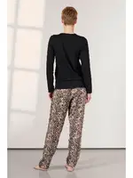 Dantel Omuz Detaylı Leopar Siyah Kadın Pijama Takımı Doreanse 25K4038 detay görünüm