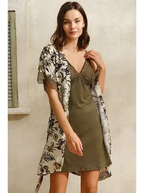 Anıl Çiçekli Dokuma Viskon Sabahlık Dantelli Kısa Gecelik Takım Anıl 5708 - Alternatif Görünüm