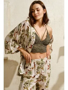 Anıl Keten Çiçek Baskılı Dokuma Viskon Sabahlık Balensiz Desteksiz Dolgusuz Dantelli Büstiyer Sütyen Pantolon Pijama 3'lü Takım Anıl 5705 - Alternatif Görünüm