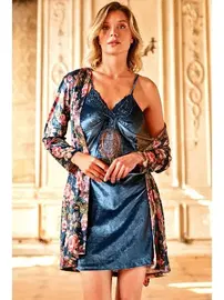 Anıl Kadife Çiçek Baskılı Sabahlık ve Dantelli Kısa Gecelik Takım Anıl 5629