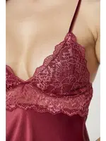 İnce Askılı Saten Kısa Dantelli Kadın Gecelik Pierre Cardin 890  Bordo görsel 22