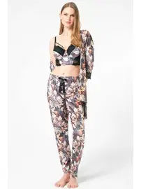 Anıl Kadife Çiçek Desenli Sabahlık Balenli Destekli Dolgulu Yaka Detaylı Dantelli Büstiyer Sütyen ve Pantolon Pijama 3'lü Takım Anıl 5684